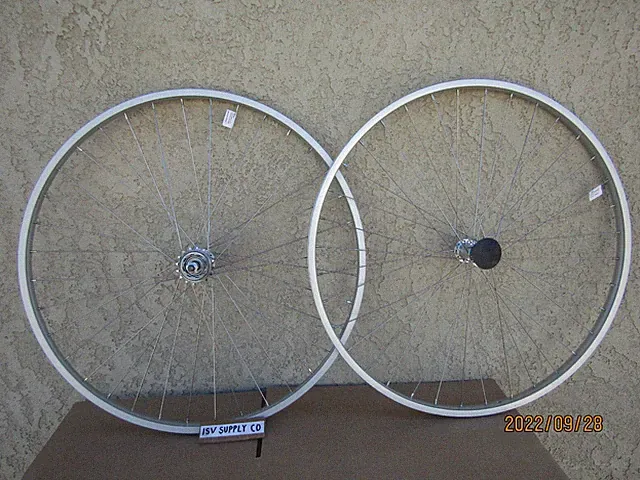 700 X 25 C ALLOY ROAD OR FIXIE SINGLE SPEED BICYCLE RIM SET FOR ROAD OR FIXIE