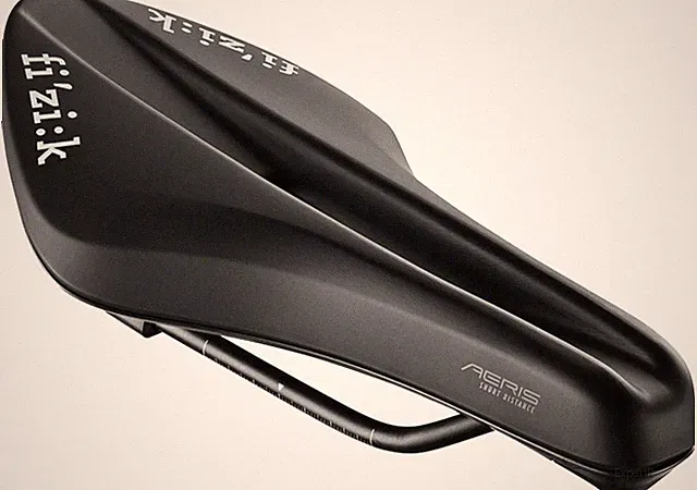 Fizik Transiro Aeris R5 Short Distance Triathlon Saddle - Carbon-Reinforced